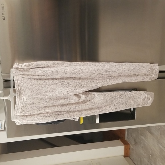 💕DANSKIN💕 Oh So Soft PJ Set (1 Jogger + 2 Shorts) ~ Large L NWT - Picture 2 of 10